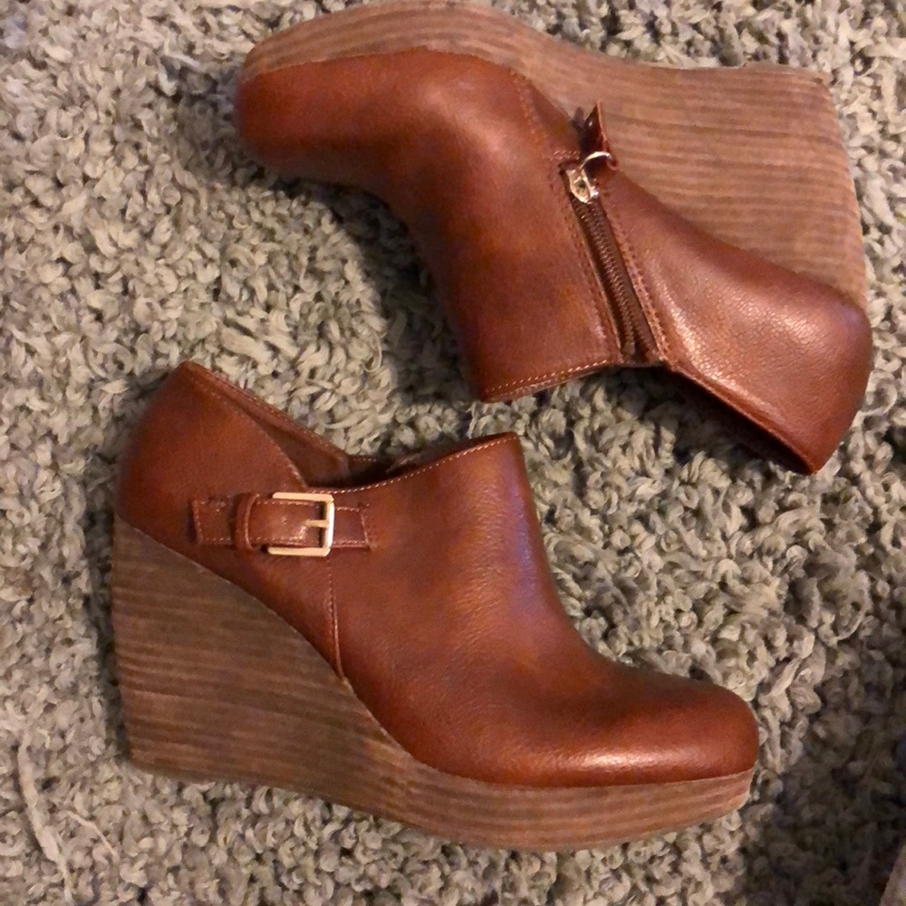 Dr. Scholls wedges size 7.5
